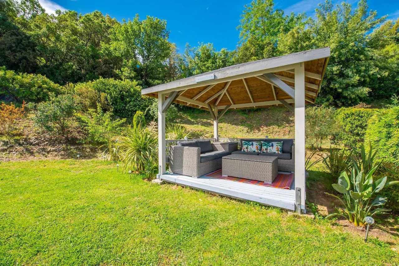 Le Joyau Du Golfe De St Tropez Bed & Breakfast Cogolin 0*,