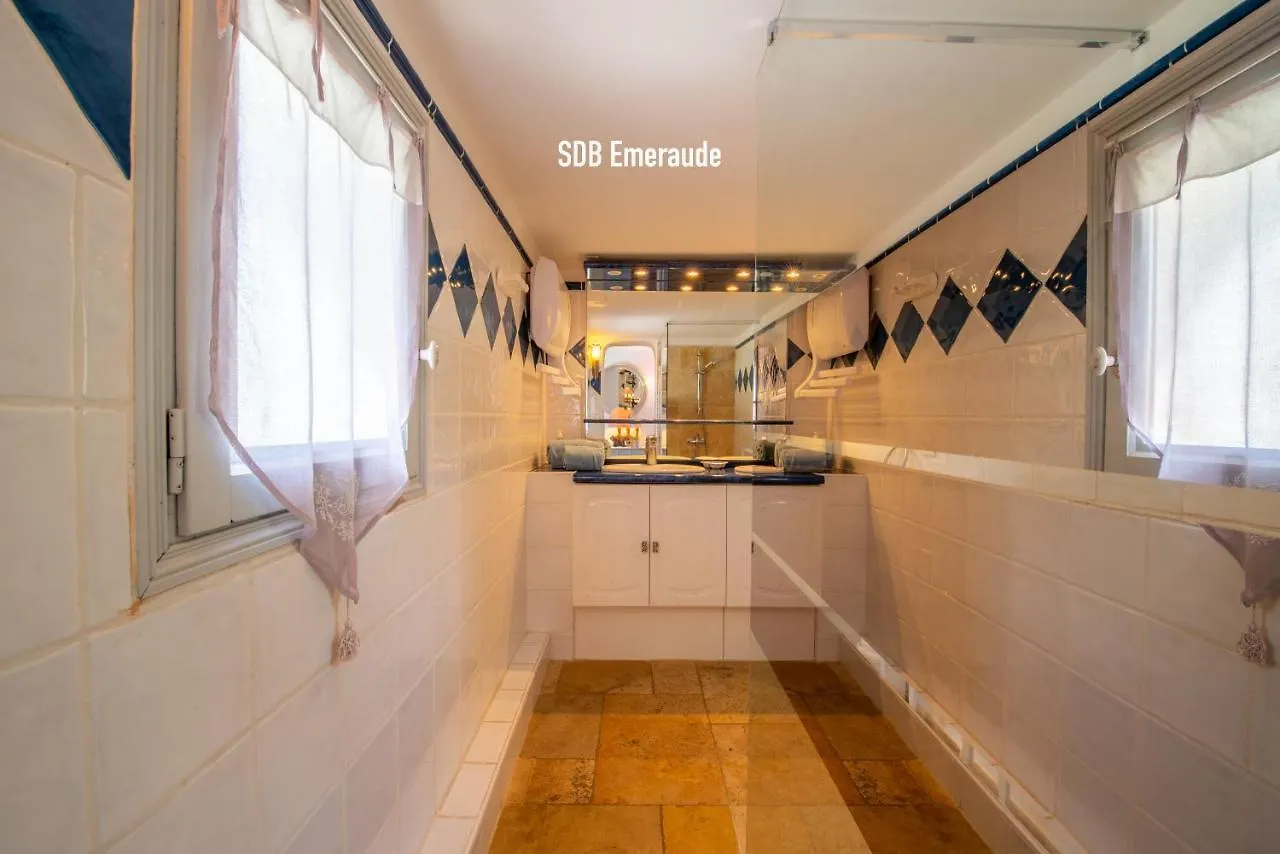 Le Joyau Du Golfe De St Tropez Bed & Breakfast Cogolin France